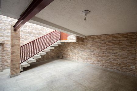 Casa à venda com 136m², 3 quartos e 1 vaga Casa à venda com 136m², 3 quartos e 1 vagaGaragem