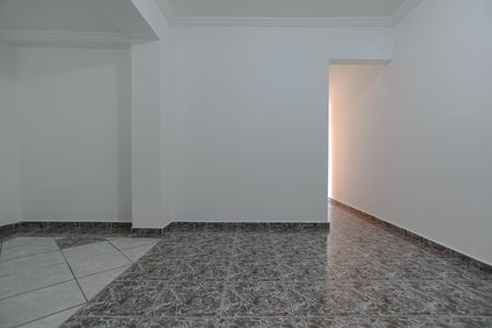 Casa para alugar com 133m², 3 quartos e 2 vagas Casa para alugar com 133m², 3 quartos e 2 vagasSala