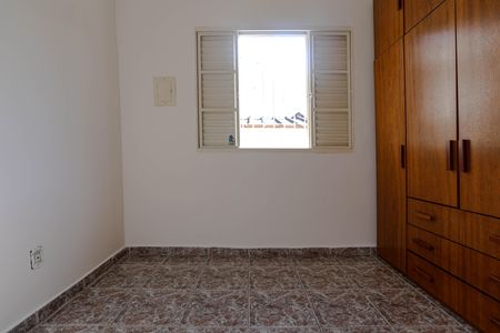 Casa para alugar com 133m², 3 quartos e 2 vagas Casa para alugar com 133m², 3 quartos e 2 vagasQuarto 1