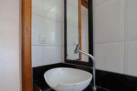 Casa para alugar com 133m², 3 quartos e 2 vagasBanheiro