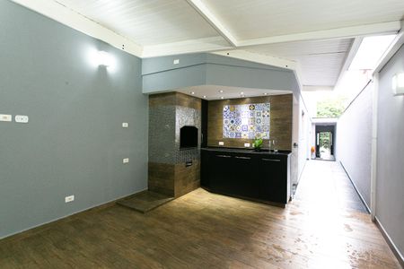 Casa à venda com 154m², 3 quartos e 4 vagas Casa à venda com 154m², 3 quartos e 4 vagasEspaço Gourmet
