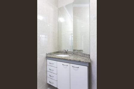 Casa à venda com 154m², 3 quartos e 4 vagas Casa à venda com 154m², 3 quartos e 4 vagasBanheiro da Suíte 3