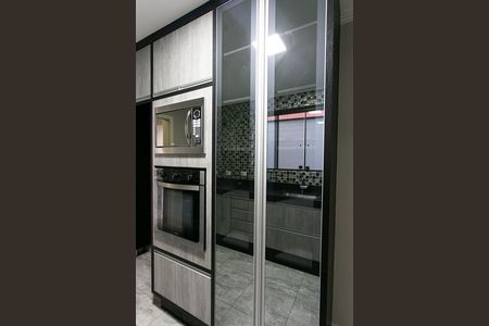 Casa à venda com 154m², 3 quartos e 4 vagas Casa à venda com 154m², 3 quartos e 4 vagasCozinha