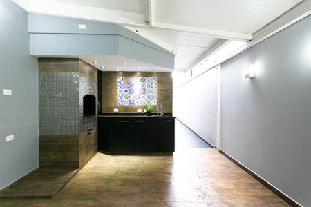 Casa à venda com 154m², 3 quartos e 4 vagas Casa à venda com 154m², 3 quartos e 4 vagasEspaço Gourmet