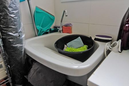 Apartamento à venda com 65m², 2 quartos e 1 vagaÁrea de Serviço