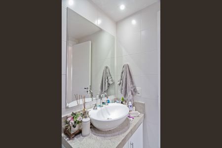 Apartamento à venda com 65m², 2 quartos e 1 vagaBanheiro da Suíte