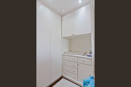 Apartamento à venda com 65m², 2 quartos e 1 vagaQuarto