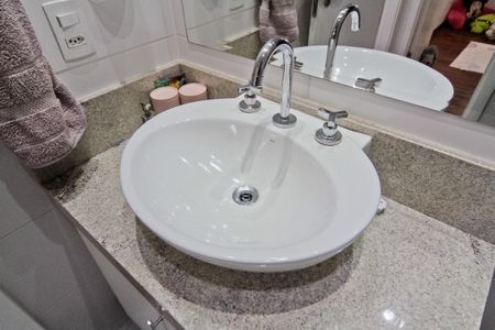 Apartamento à venda com 65m², 2 quartos e 1 vagaBanheiro