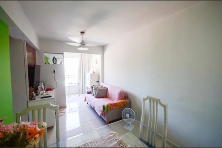 Apartamento à venda com 62m², 3 quartos e 1 vaga Apartamento à venda com 62m², 3 quartos e 1 vagaSala