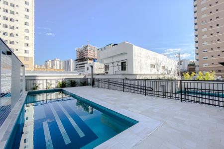 Apartamento à venda com 45m², 2 quartos e sem vagaÁrea comum - Piscina