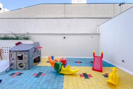Apartamento à venda com 45m², 2 quartos e sem vagaÁrea comum - Playground