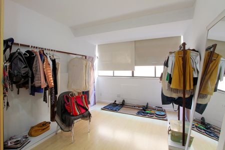 Apartamento à venda com 156m², 3 quartos e 3 vagasQuarto 3