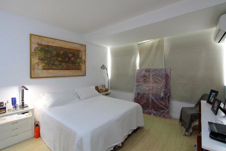 Apartamento à venda com 156m², 3 quartos e 3 vagasQuarto 2 suíte