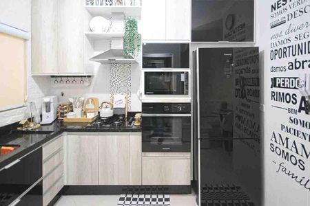 Casa de condomínio à venda com 76m², 2 quartos e 1 vagaCozinha