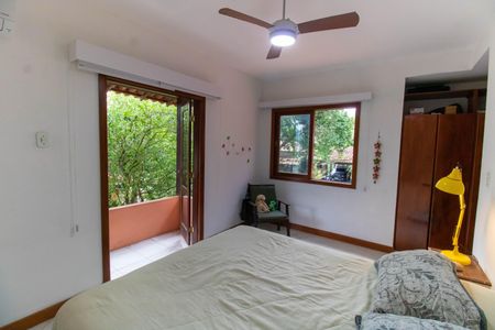 Casa de condomínio à venda com 212m², 3 quartos e 2 vagasQuarto 1