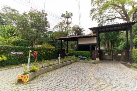 Casa de condomínio à venda com 212m², 3 quartos e 2 vagasFachada