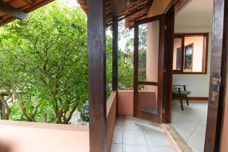 Casa de condomínio à venda com 212m², 3 quartos e 2 vagasVaranda do Quarto 1