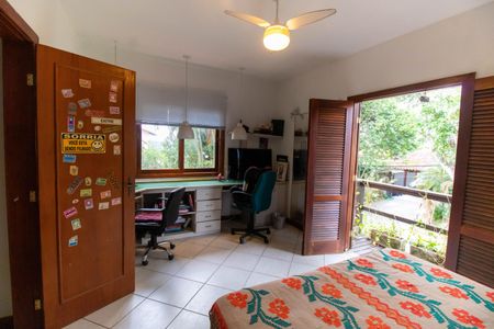Casa de condomínio à venda com 212m², 3 quartos e 2 vagasQuarto 2