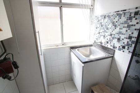 Apartamento para alugar com 67m², 3 quartos e 1 vagaÁrea de Serviço