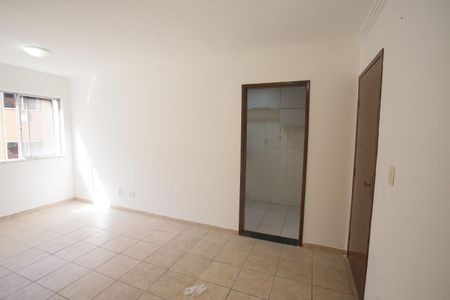 Apartamento para alugar com 67m², 3 quartos e 1 vagaSala