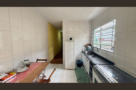 Casa à venda com 102m², 2 quartos e 2 vagasCozinha