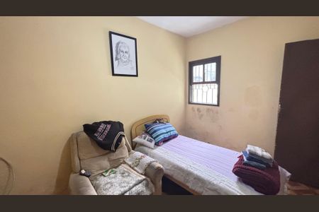 Casa à venda com 102m², 2 quartos e 2 vagasQuarto 2