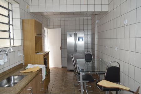 Casa à venda com 190m², 3 quartos e 1 vagaCozinha