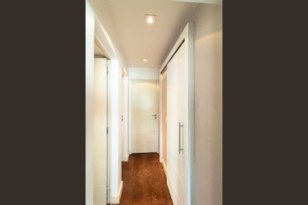 Apartamento à venda com 110m², 3 quartos e 3 vagasCorredor