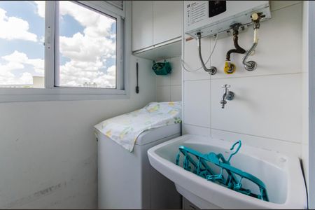 Apartamento à venda com 54m², 2 quartos e 1 vaga Apartamento à venda com 54m², 2 quartos e 1 vagaÁrea de Serviço