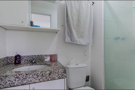 Apartamento à venda com 54m², 2 quartos e 1 vaga Apartamento à venda com 54m², 2 quartos e 1 vagaBanheiro da Suíte