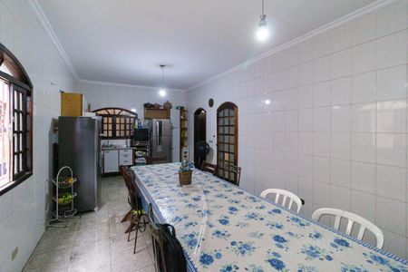 Casa à venda com 209m², 3 quartos e 3 vagasCozinha
