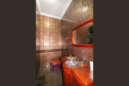 Casa à venda com 209m², 3 quartos e 3 vagasLavabo