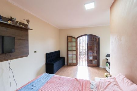 Casa à venda com 209m², 3 quartos e 3 vagasSuíte