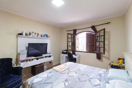 Casa à venda com 209m², 3 quartos e 3 vagasQuarto 2