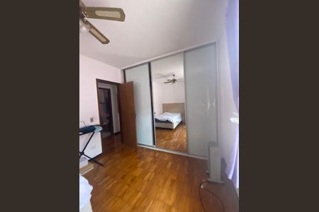 Casa à venda com 290m², 4 quartos e 5 vagasQuarto 2