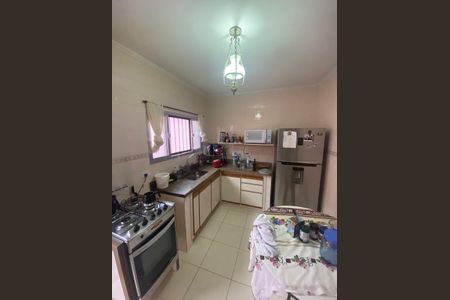 Casa à venda com 290m², 4 quartos e 5 vagasCozinha