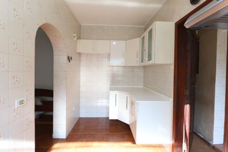 Casa à venda com 150m², 4 quartos e 2 vagas Casa à venda com 150m², 4 quartos e 2 vagasCozinha