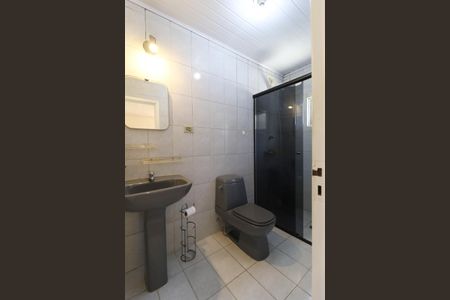 Casa à venda com 150m², 4 quartos e 2 vagas Casa à venda com 150m², 4 quartos e 2 vagasBanheiro da Suíte