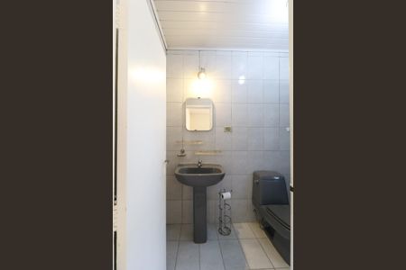 Casa à venda com 150m², 4 quartos e 2 vagas Casa à venda com 150m², 4 quartos e 2 vagasBanheiro da Suíte