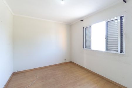 Casa à venda com 150m², 4 quartos e 2 vagas Casa à venda com 150m², 4 quartos e 2 vagasQuarto 2