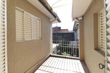 Casa à venda com 150m², 4 quartos e 2 vagas Casa à venda com 150m², 4 quartos e 2 vagasVaranda Suíte 1 Quarto 1