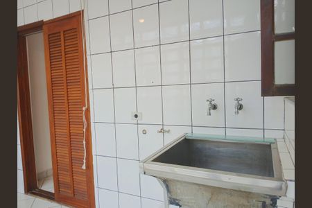 Apartamento à venda com 150m², 4 quartos e 1 vagaÁrea de Serviço