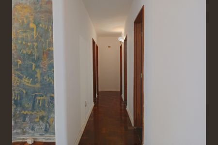 Apartamento à venda com 150m², 4 quartos e 1 vagaCorredor