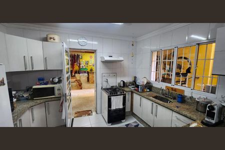 Casa à venda com 140m², 3 quartos e 2 vagas Casa à venda com 140m², 3 quartos e 2 vagasFoto 01
