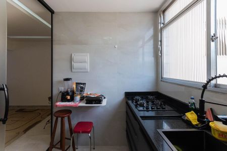 Apartamento à venda com 60m², 1 quarto e 1 vagaCozinha e Área de Serviço