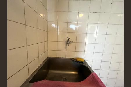 Casa à venda com 144m², 3 quartos e 2 vagas Casa à venda com 144m², 3 quartos e 2 vagasÁrea de Serviço