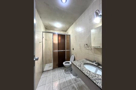 Casa à venda com 144m², 3 quartos e 2 vagas Casa à venda com 144m², 3 quartos e 2 vagasBanheiro Social