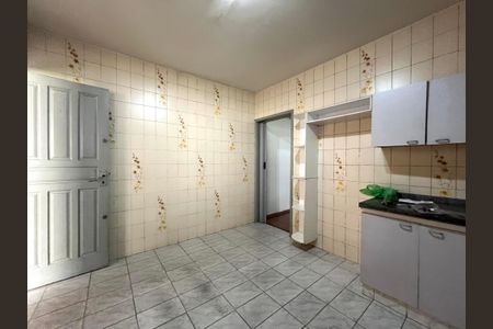 Casa à venda com 144m², 3 quartos e 2 vagas Casa à venda com 144m², 3 quartos e 2 vagasCozinha