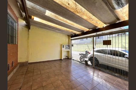 Casa à venda com 144m², 3 quartos e 2 vagas Casa à venda com 144m², 3 quartos e 2 vagasGaragem