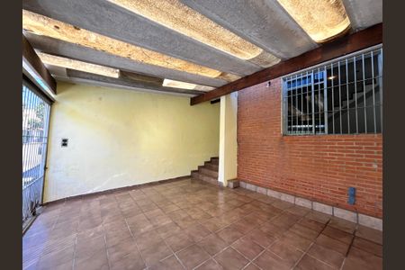 Casa à venda com 144m², 3 quartos e 2 vagas Casa à venda com 144m², 3 quartos e 2 vagasGaragem